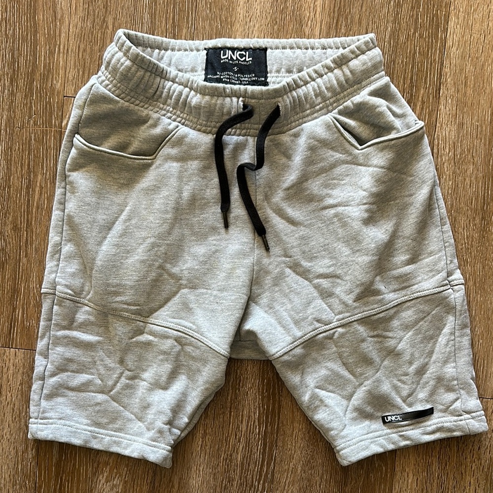 UNCL Gray Men's Shorts size Small